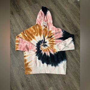 BNWT Ivory Ella hoodie 🩷💛💙